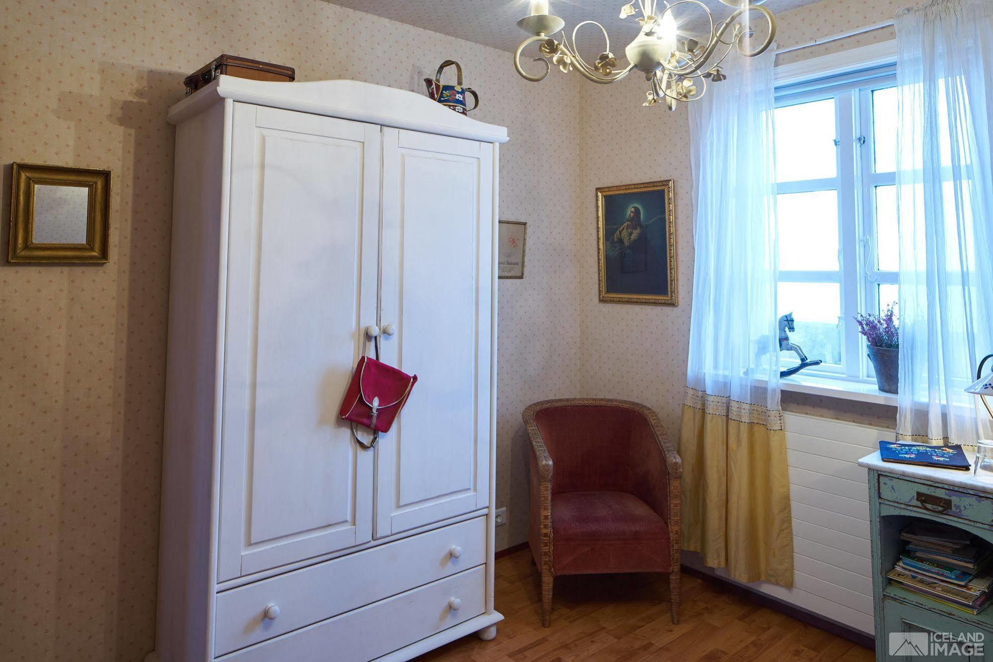 Guesthouse Heba Stokkseyri ภายนอก รูปภาพ