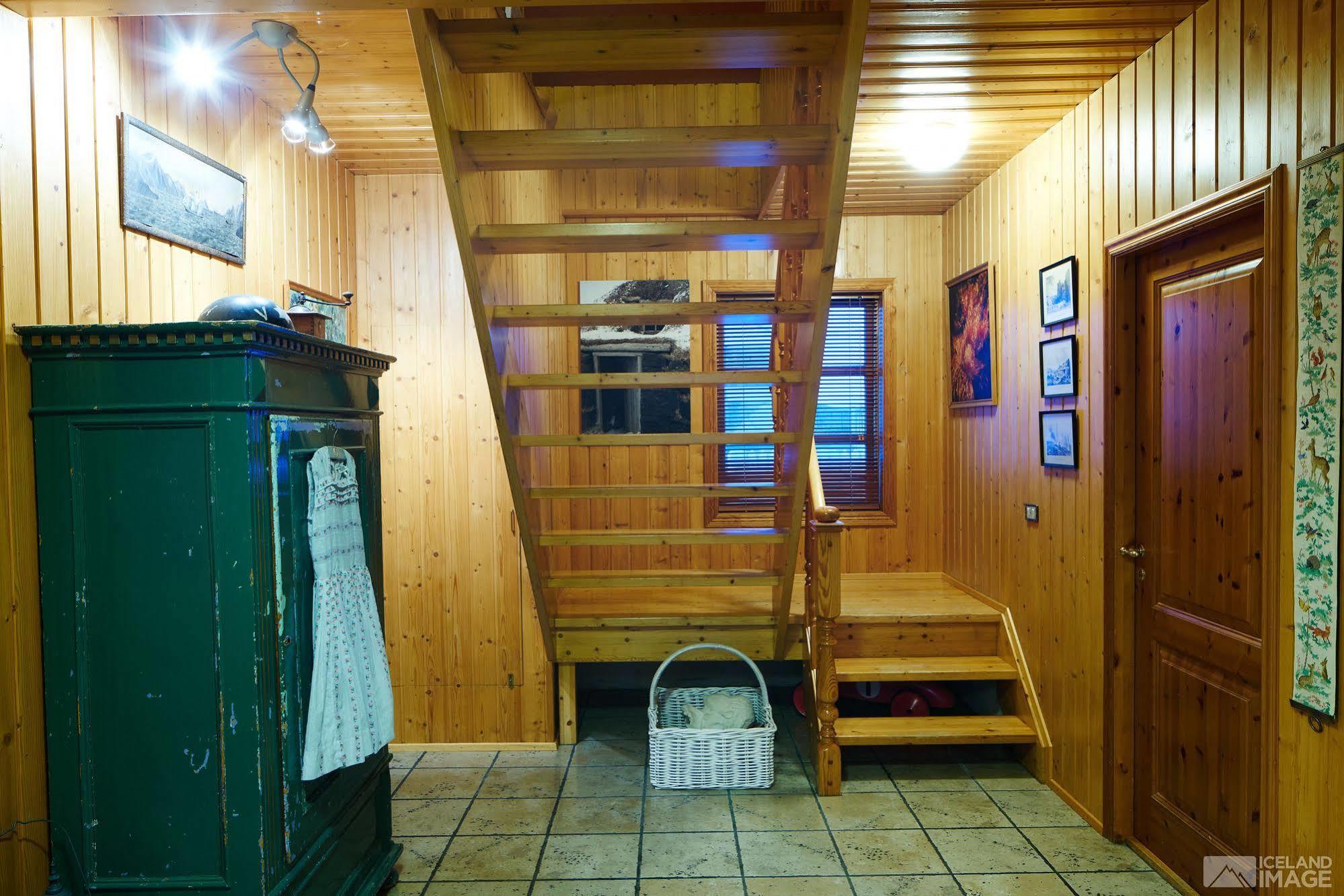 Guesthouse Heba Stokkseyri ภายนอก รูปภาพ