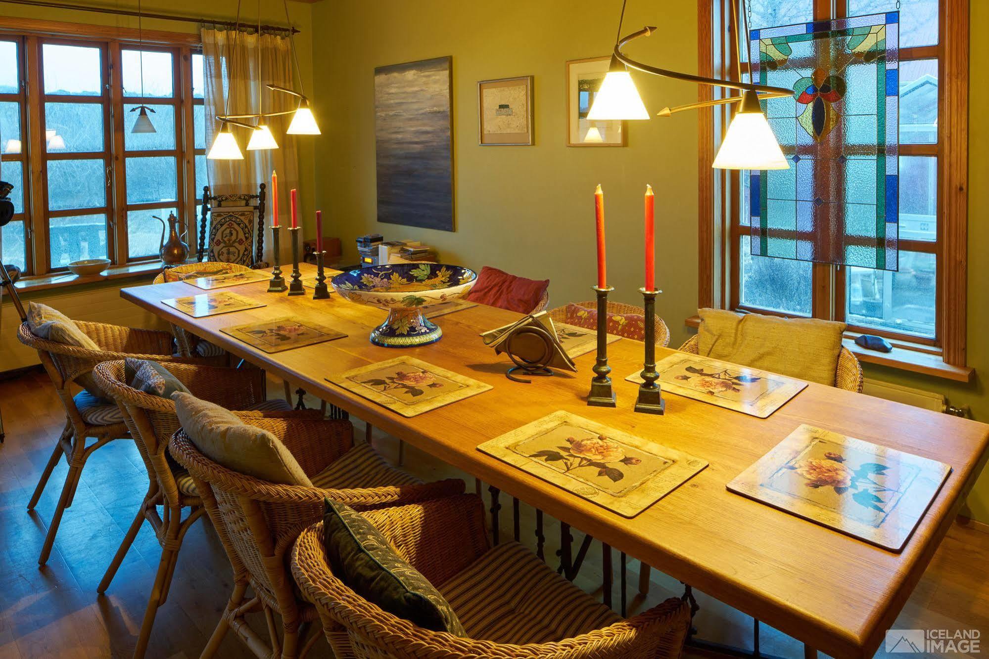 Guesthouse Heba Stokkseyri ภายนอก รูปภาพ